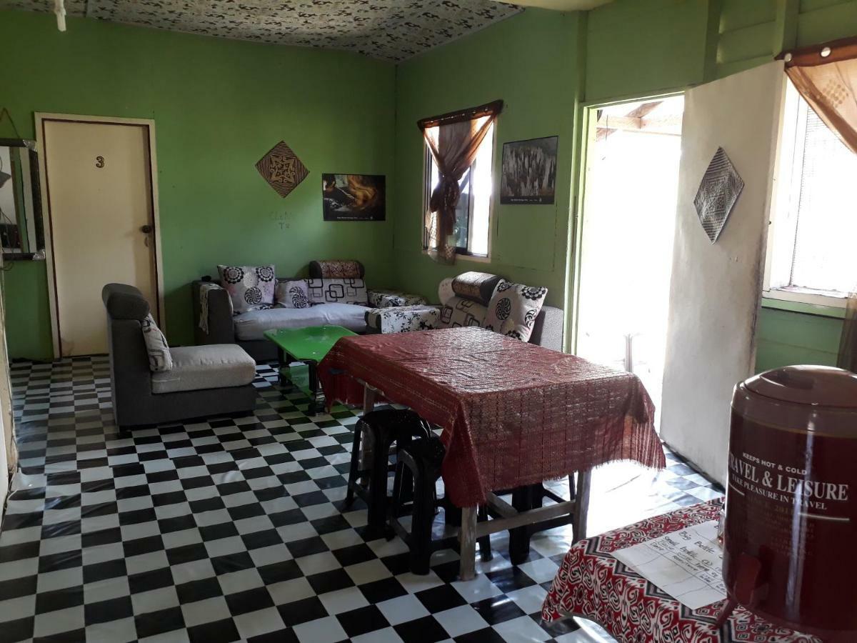 Mulu D Cave Homestay Exterior photo